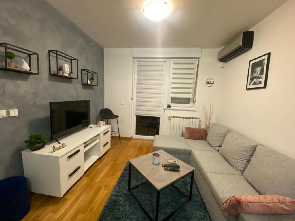 Affordable Apartments 8 Zagreb Dış mekan fotoğraf